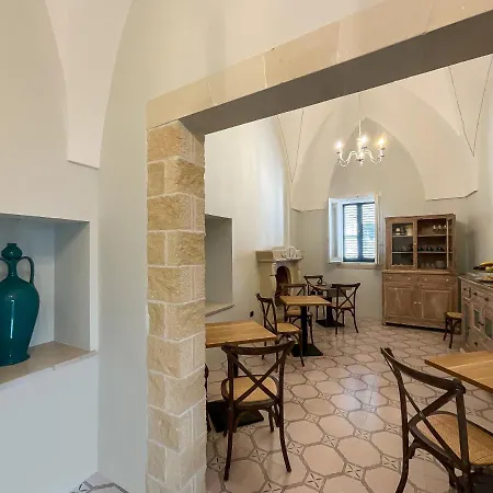 Oda ve Kahvaltı Domus Trinchese Dimora Storica