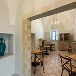 فندق مبيت وإفطار Domus Trinchese Dimora Storica